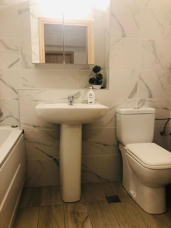 Alex Mnl Lux Apartment 2 Free Parking Bucareste Exterior foto